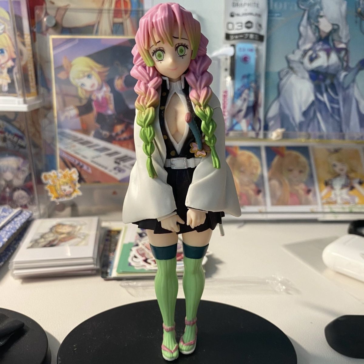 Demon Slayer Love Pillar Mitsu - đánh giá và giá Anime Cosplay Tanjiro